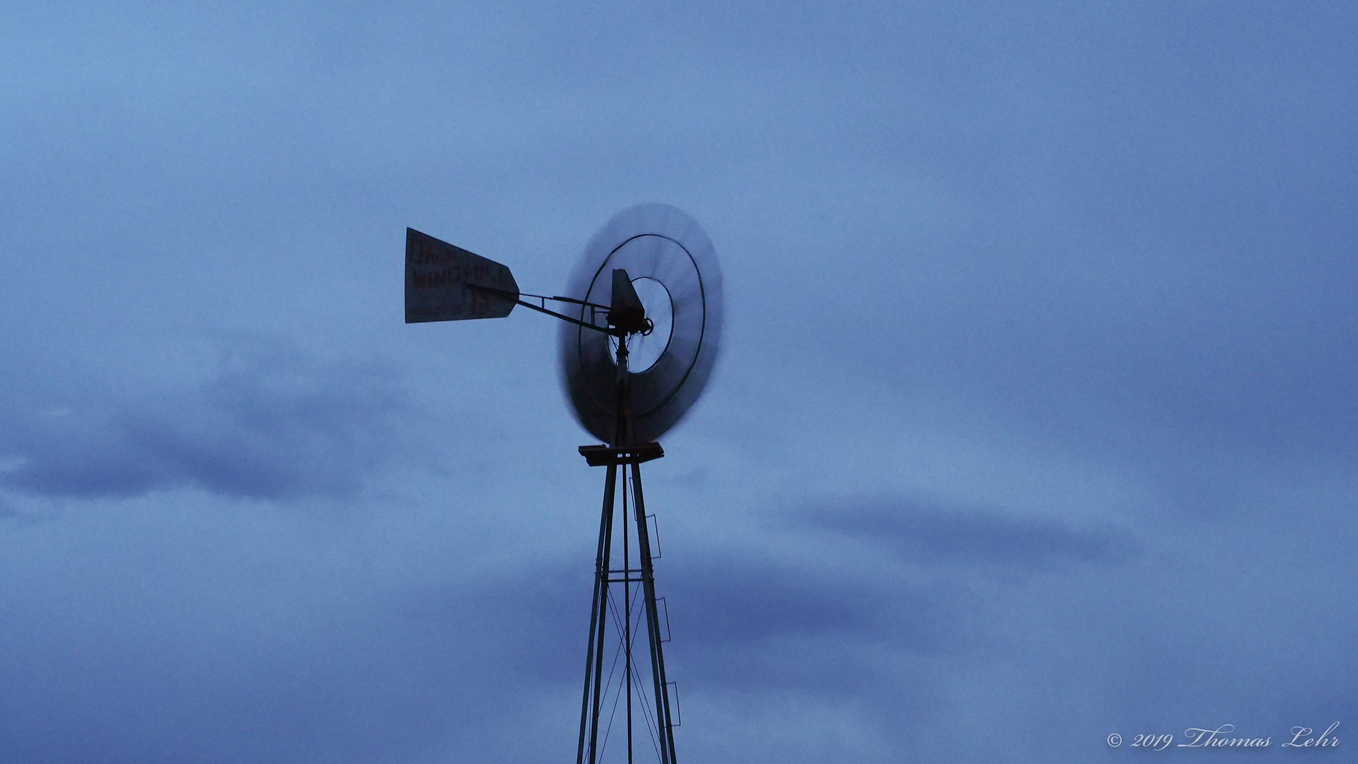 Now your head rolls like a planet