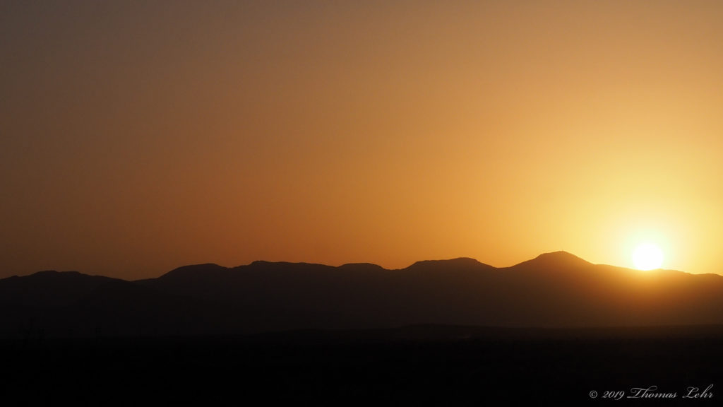 sending up warm bouquets of air. —Mark Strand