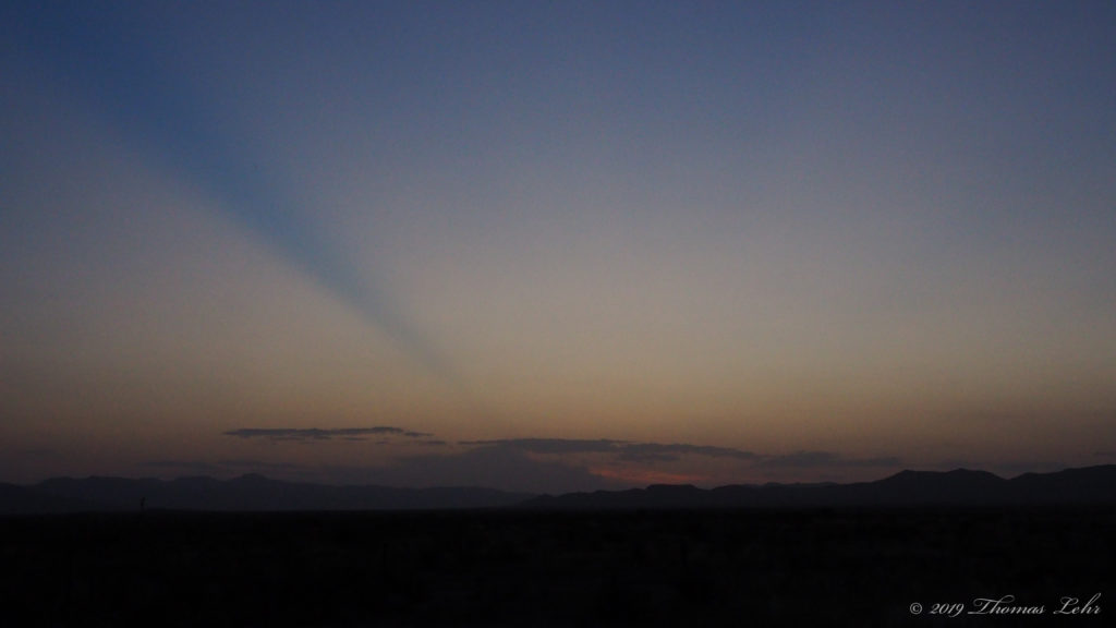 I forgot, what I forgot brought glory to my travels, —Ilya Kaminsky