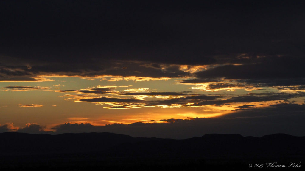 of gold fog. I describe it