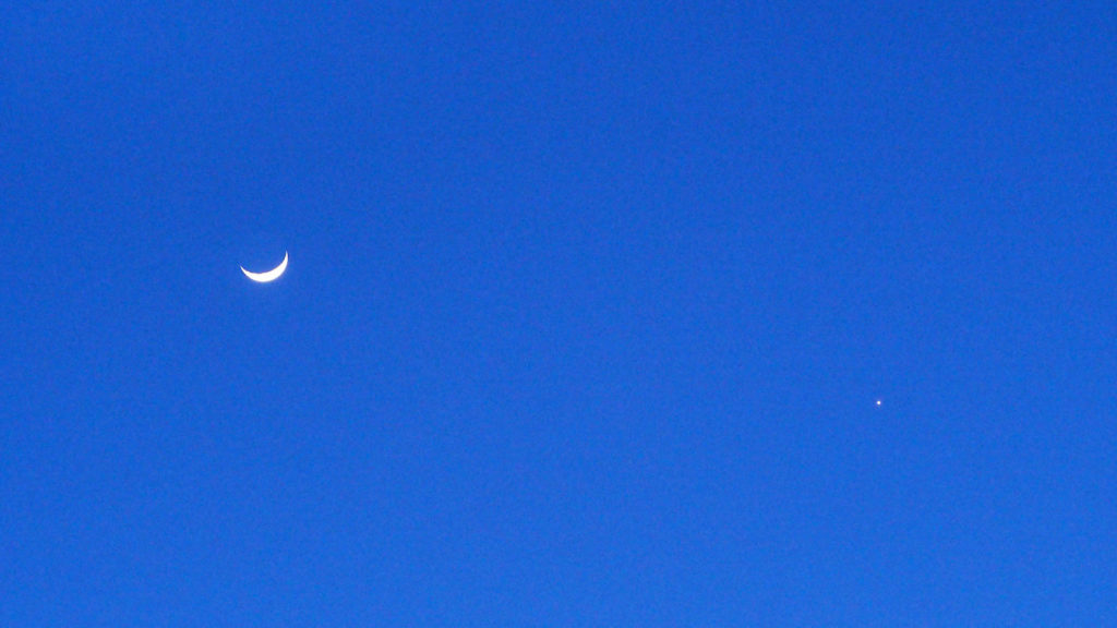 I am a cluster of bright beads —N. Scott Momaday