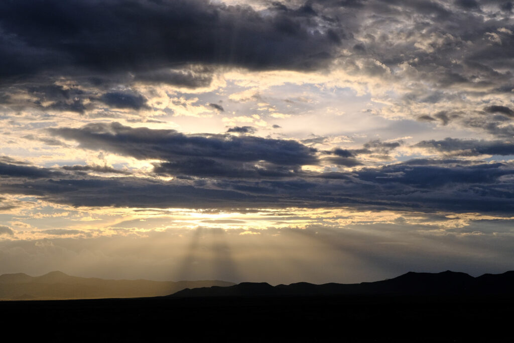 is like two dark lips colliding