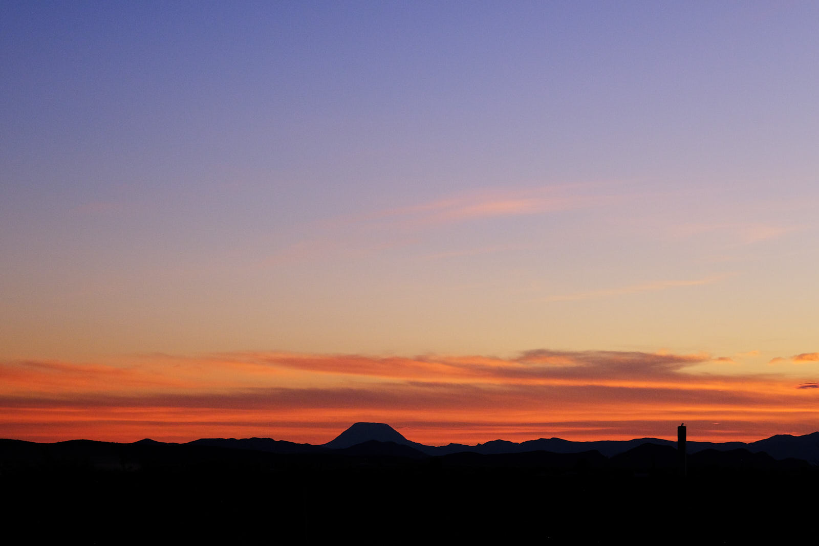 I want to stay in bed,