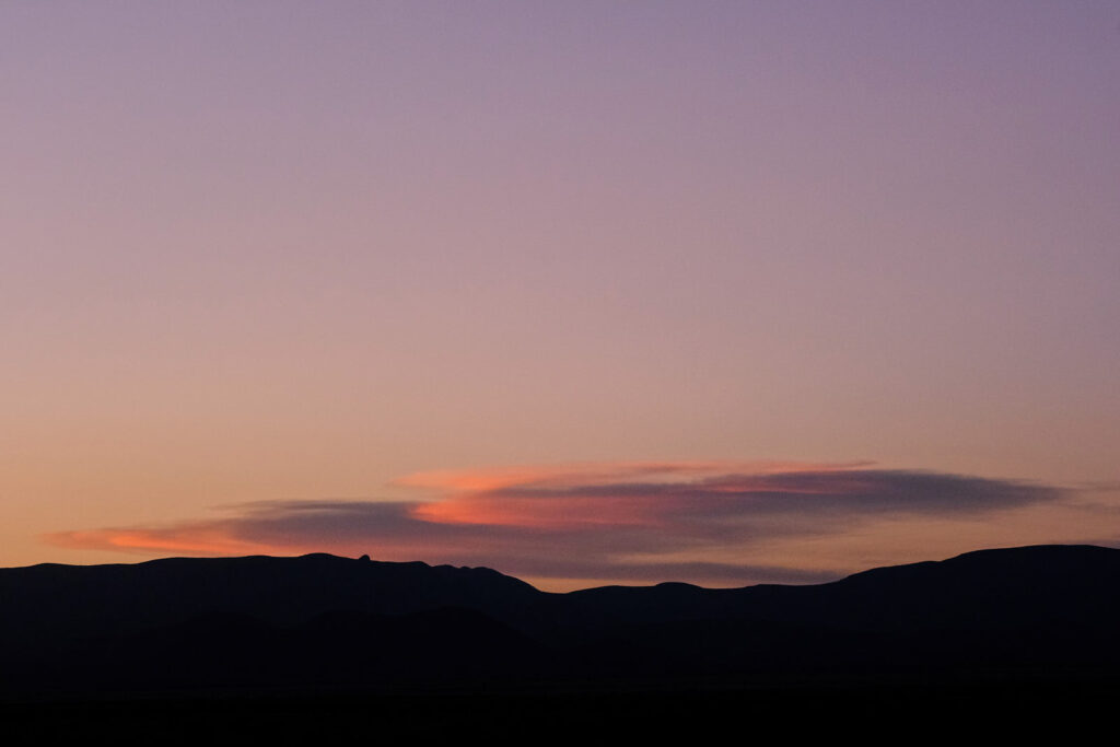 the rooftops and out into air —Robert Creeley
